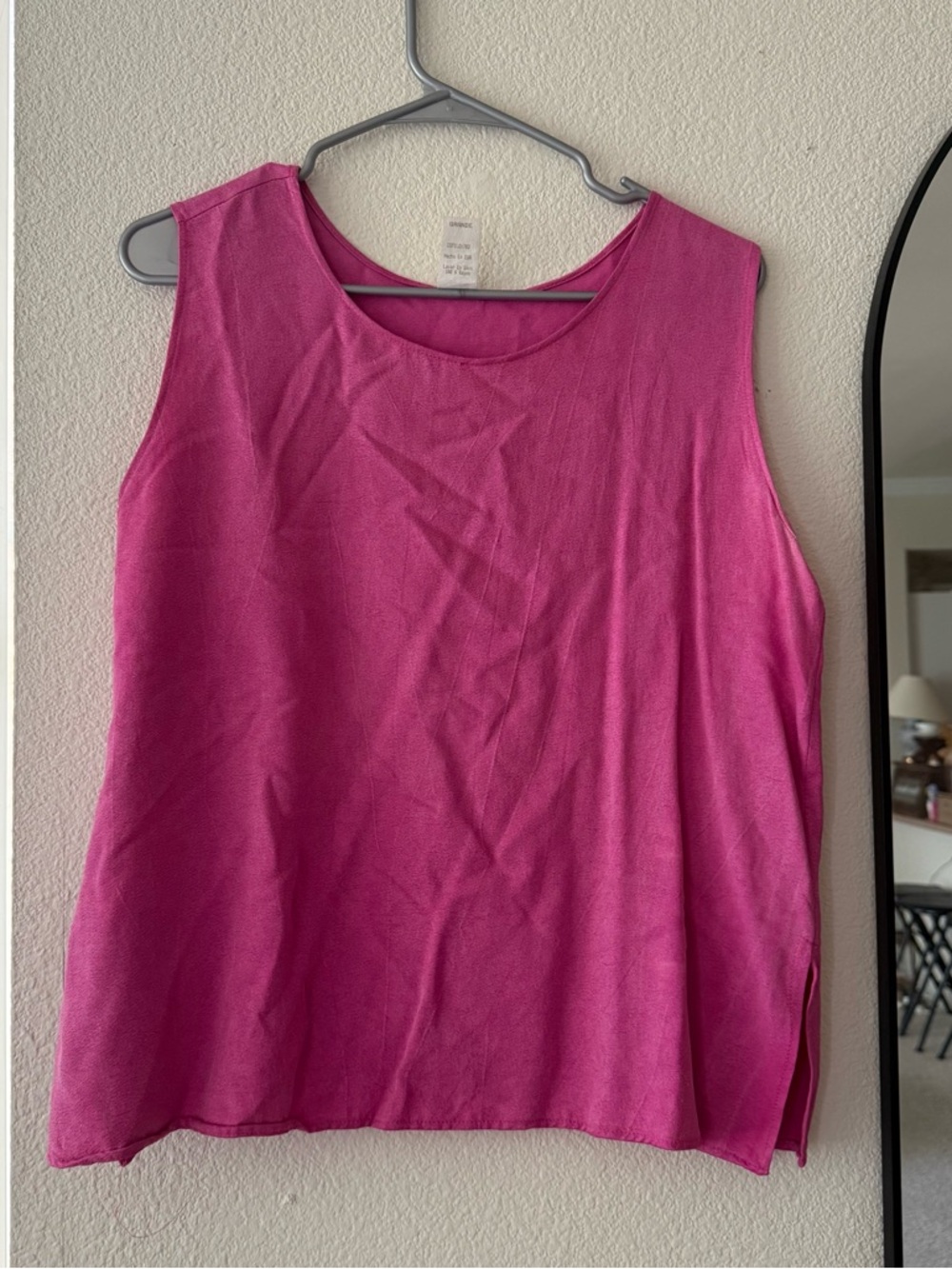 Vintage 100 Rayon USA Women’s Sleeveless Scoop Neck Top - Hot Pink